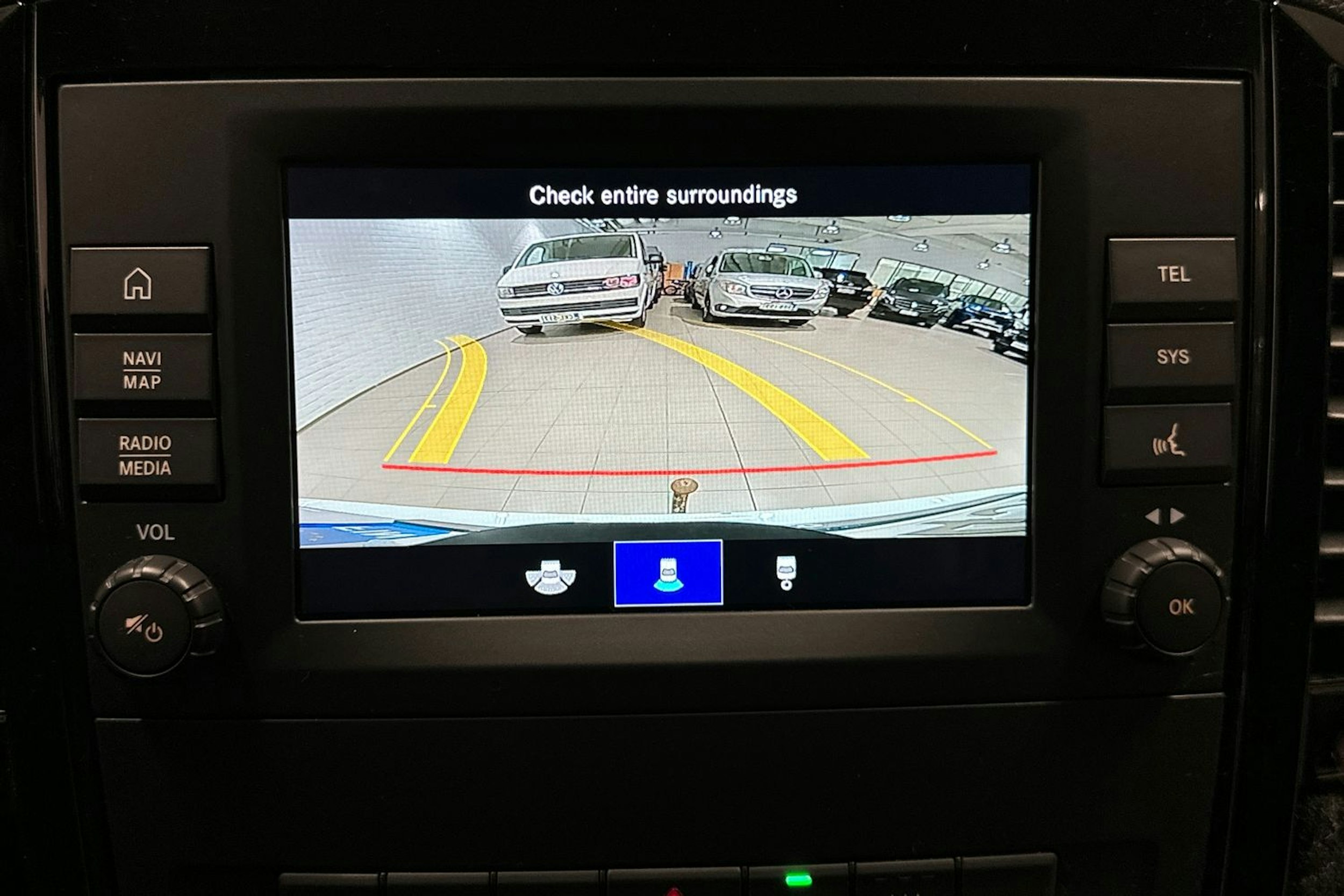 Valkoinen Mercedes-Benz VITO 2022 kuva 18.