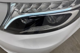 valkoinen Mercedes-Benz Vito 2022 kuva 13.