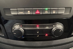 valkoinen Mercedes-Benz Vito 2022 kuva 20.