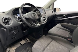 valkoinen Mercedes-Benz Vito 2022 kuva 3.
