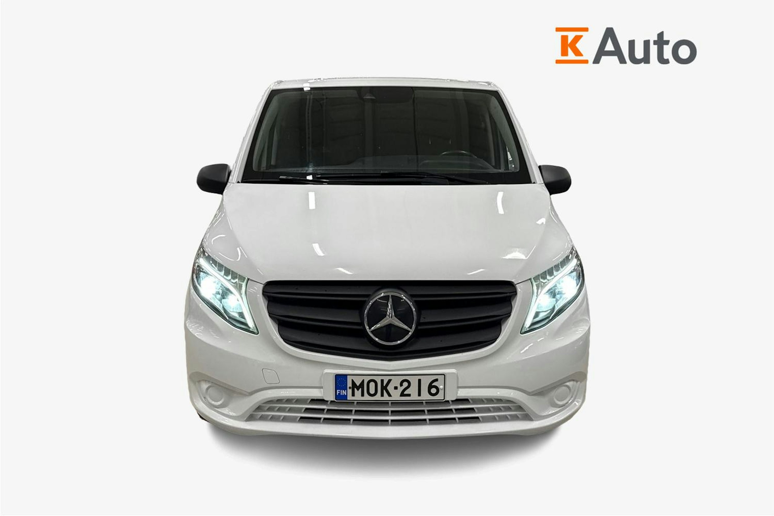 valkoinen Mercedes-Benz Vito 2022 kuva 5.