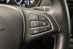 valkoinen Mercedes-Benz Vito 2022 kuva 17.