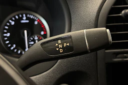 musta Mercedes-Benz Vito 2022 kuva 19.