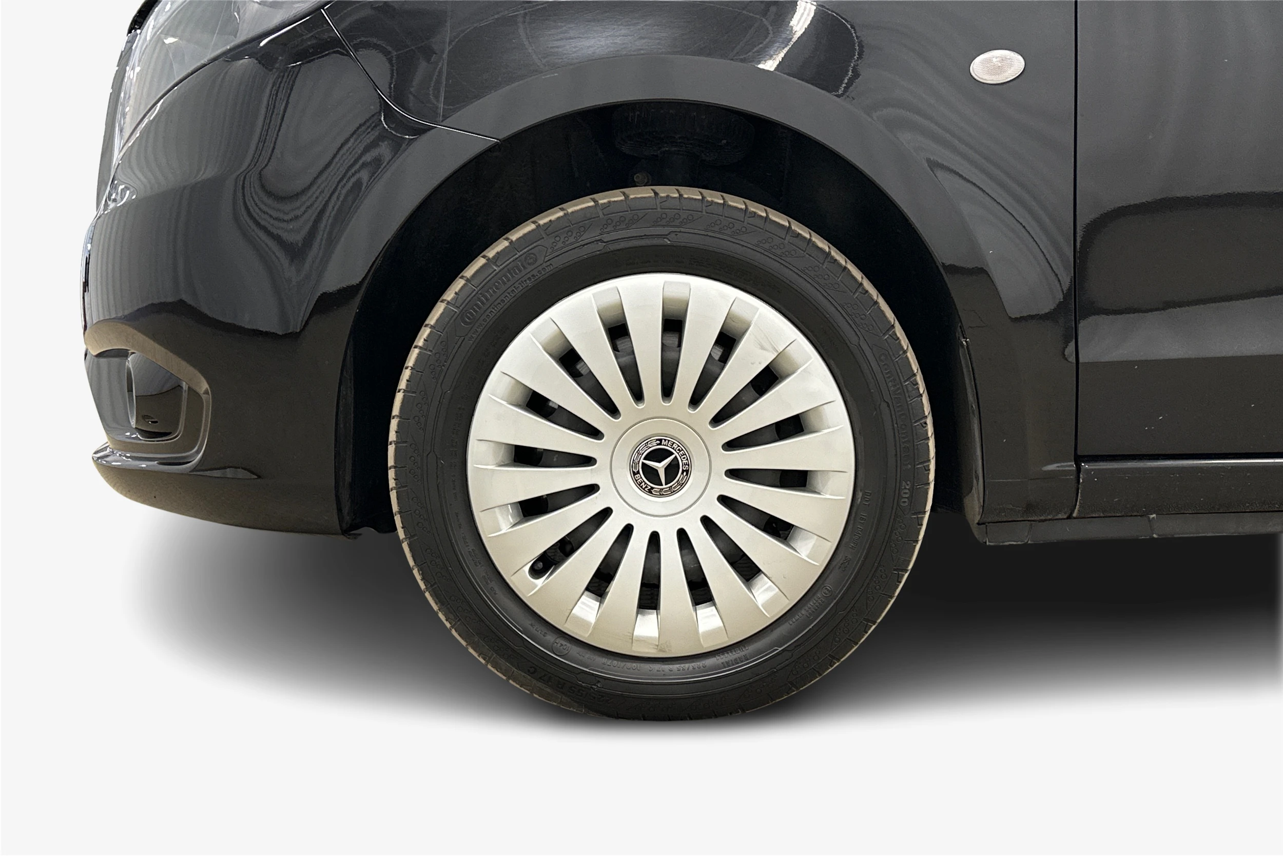 musta Mercedes-Benz Vito 2022 kuva 9.