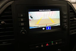 musta Mercedes-Benz Vito 2022 kuva 21.