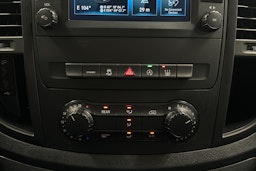 musta Mercedes-Benz Vito 2023 kuva 15.