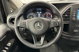 musta Mercedes-Benz Vito 2022 kuva 7.