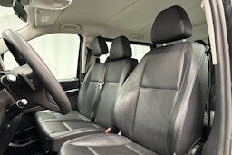 musta Mercedes-Benz Vito 2022 kuva 8.