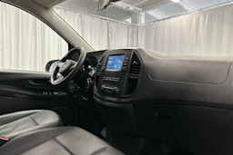 musta Mercedes-Benz Vito 2022 kuva 19.