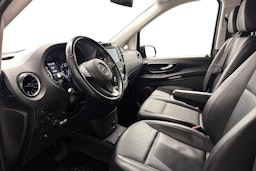 musta Mercedes-Benz Vito 2022 kuva 8.