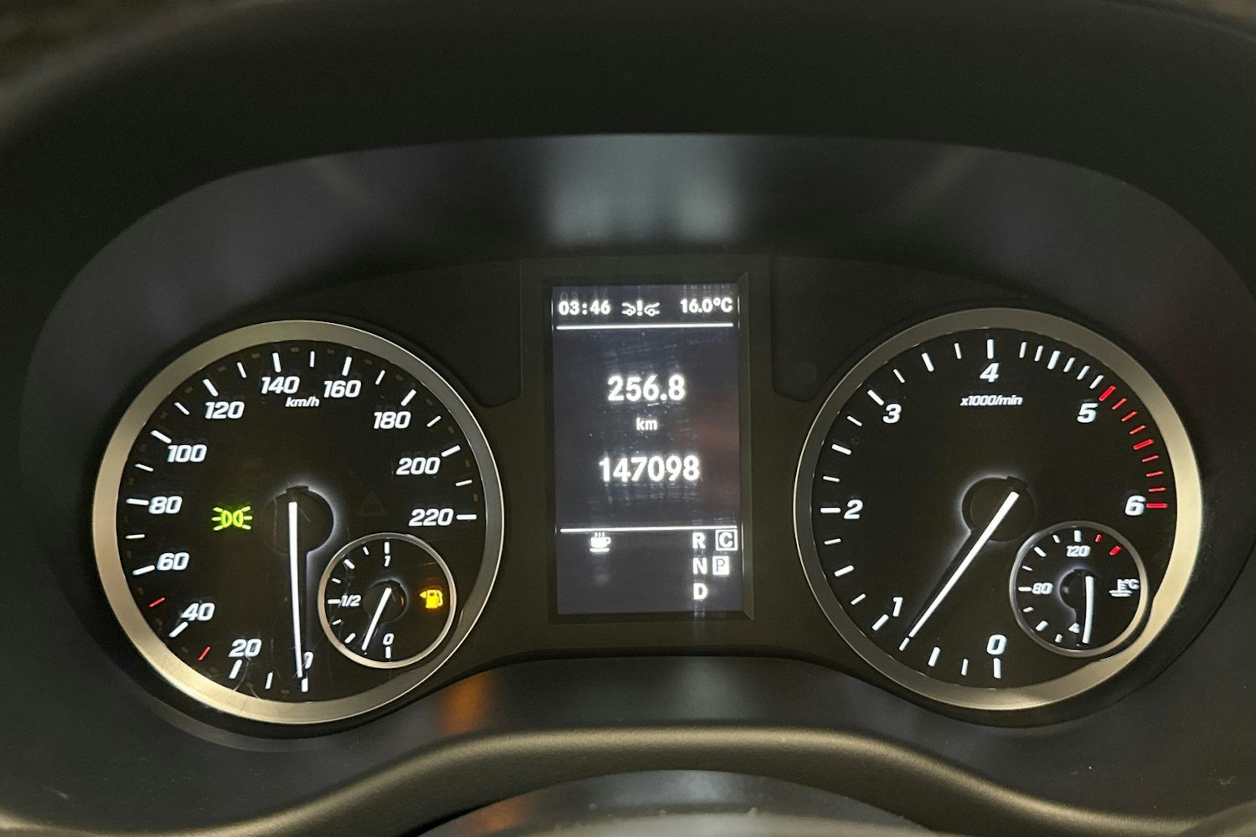 musta Mercedes-Benz Vito 2022 kuva 15.