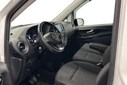 valkoinen Mercedes-Benz Vito 2022 kuva 11.