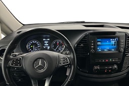 valkoinen Mercedes-Benz Vito 2022 kuva 12.