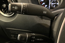 valkoinen Mercedes-Benz Vito 2022 kuva 16.