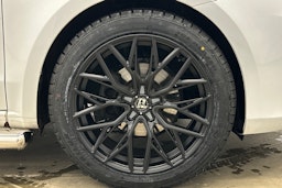 valkoinen Mercedes-Benz Vito 2022 kuva 29.