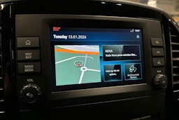 valkoinen Mercedes-Benz Vito 2022 kuva 19.