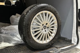 valkoinen Mercedes-Benz Vito 2022 kuva 30.