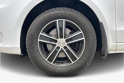 valkoinen Mercedes-Benz Vito 2022 kuva 9.