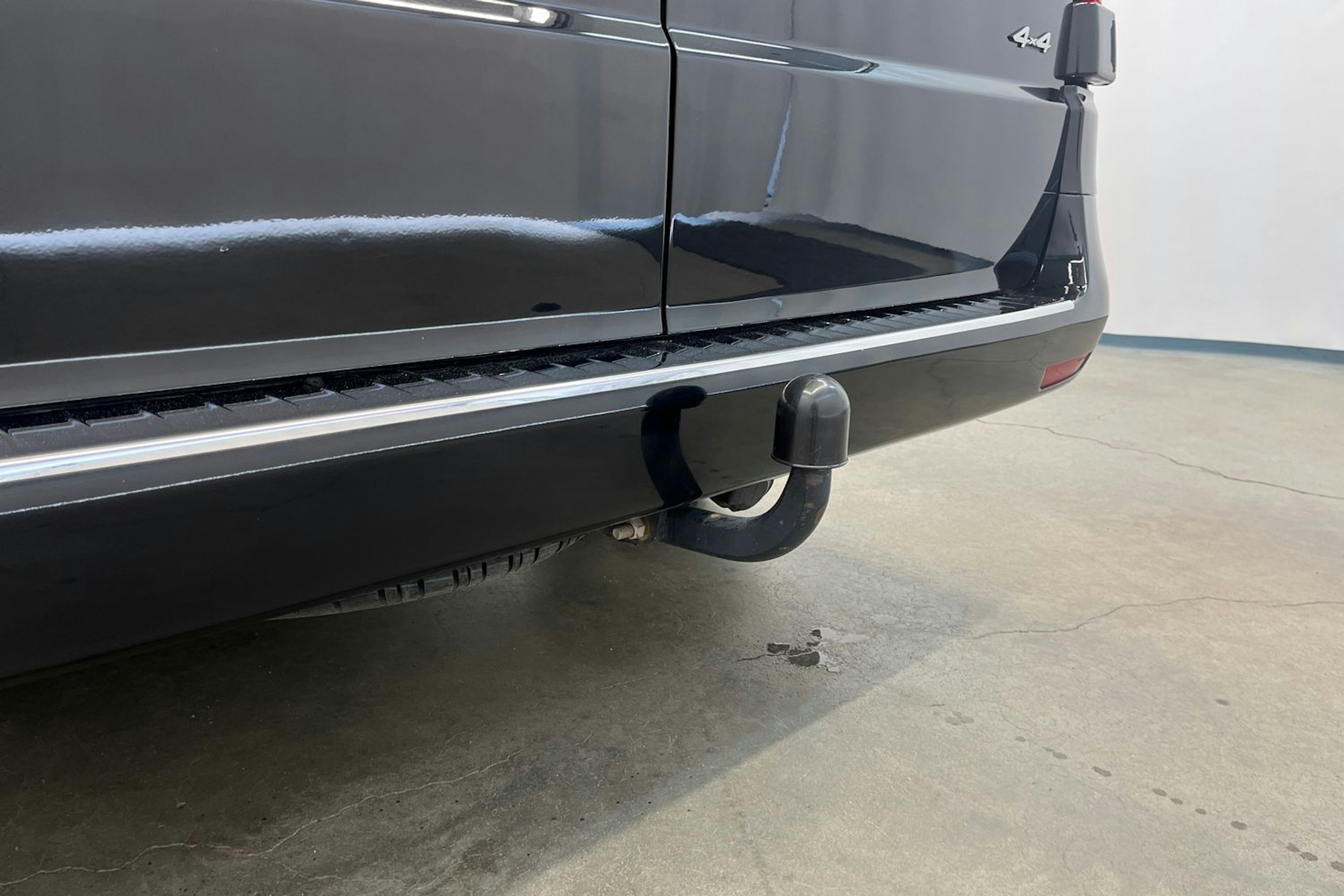 musta Mercedes-Benz Vito 2022 kuva 13.