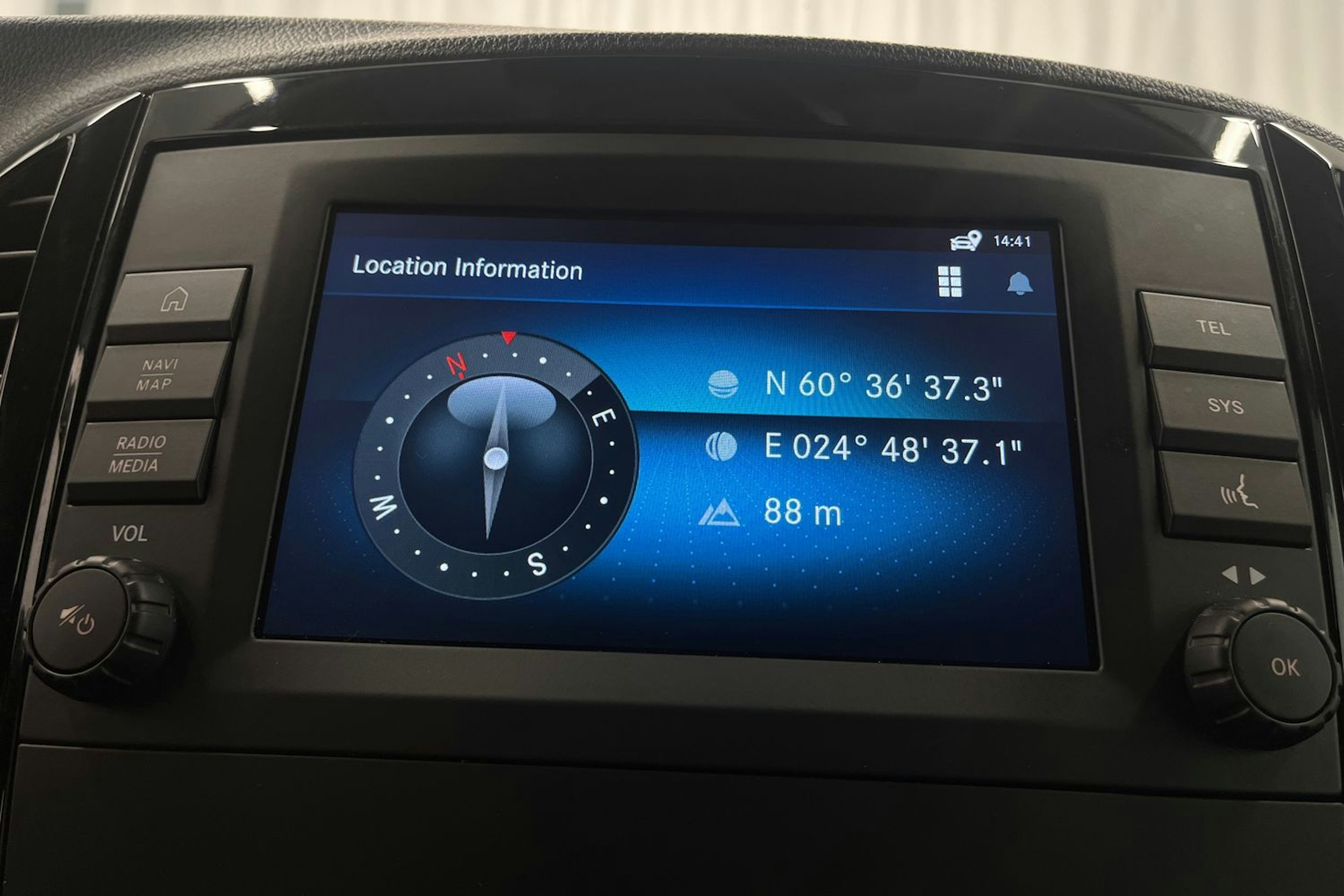 musta Mercedes-Benz Vito 2022 kuva 22.