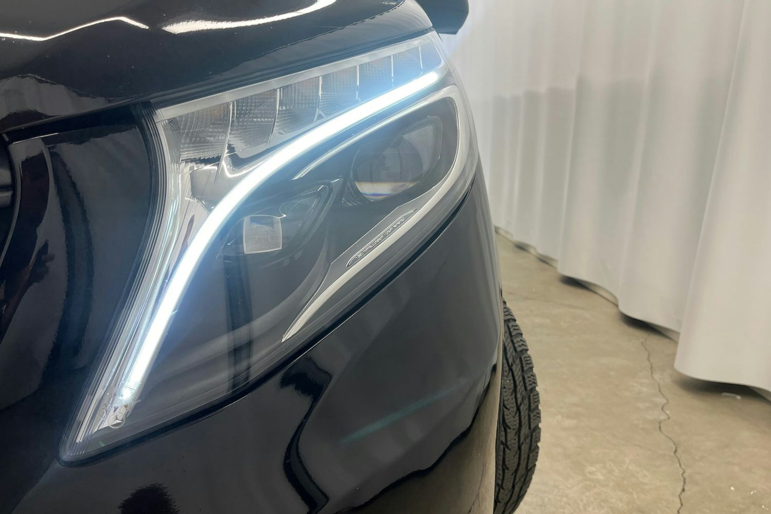 musta Mercedes-Benz Vito 2022 kuva 30.