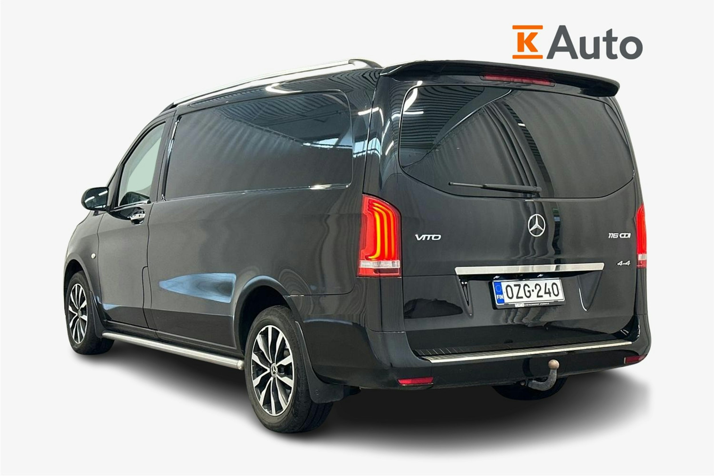 musta Mercedes-Benz Vito 2022 kuva 2.