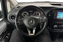 Musta Mercedes-Benz VITO 2022 kuva 9.