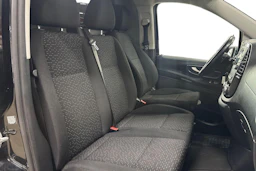 Musta Mercedes-Benz VITO 2022 kuva 11.