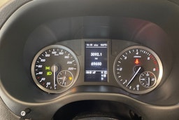 harmaa Mercedes-Benz Vito 2022 kuva 14.