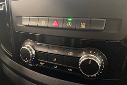 harmaa Mercedes-Benz Vito 2022 kuva 22.