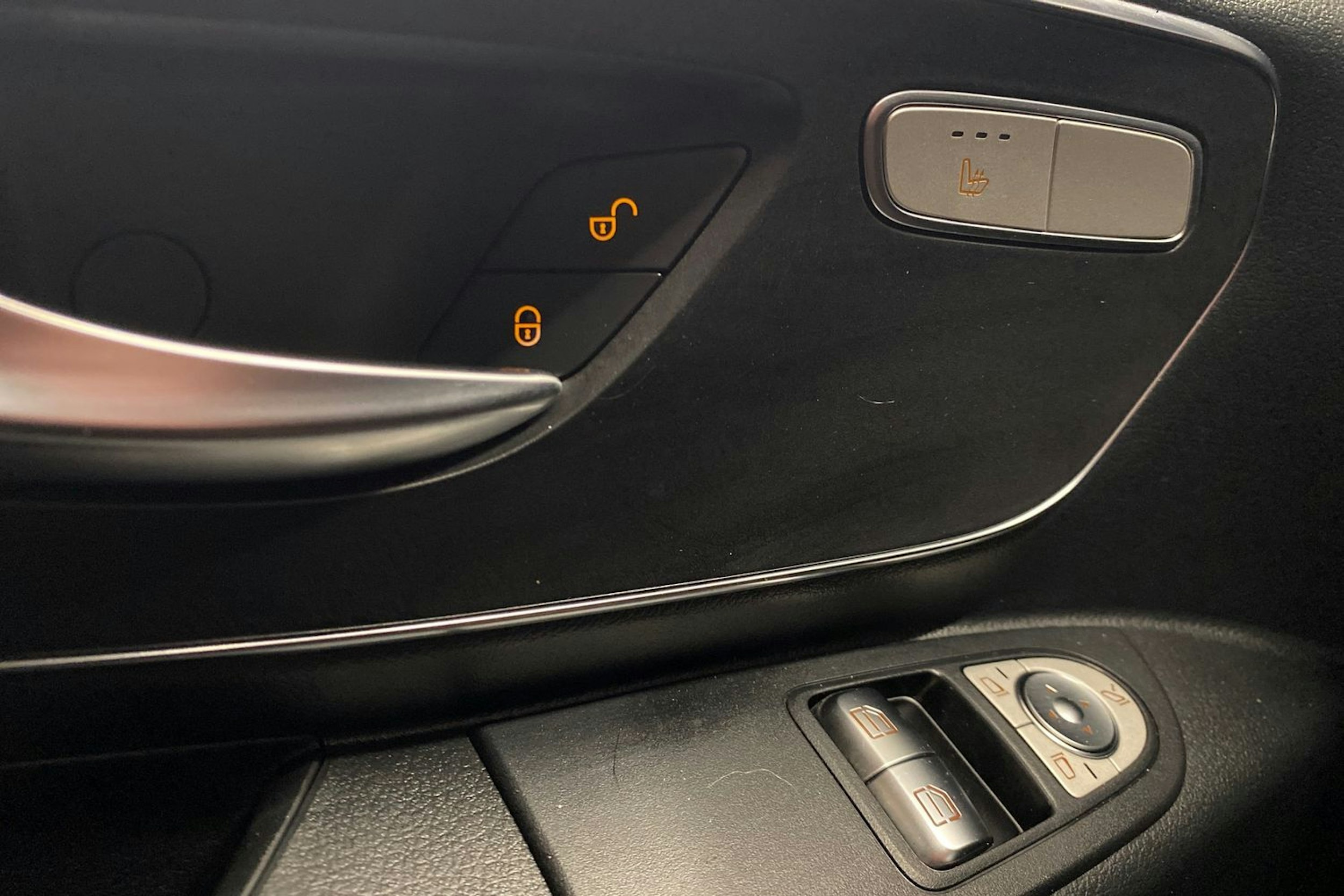 harmaa Mercedes-Benz Vito 2022 kuva 24.