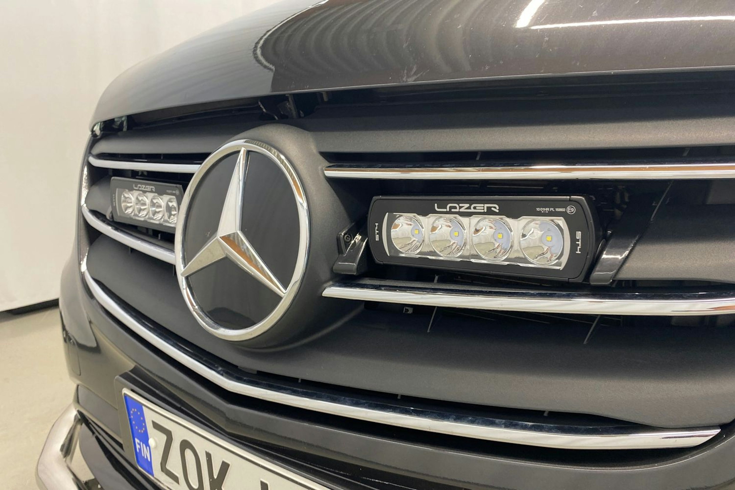 harmaa Mercedes-Benz Vito 2022 kuva 32.
