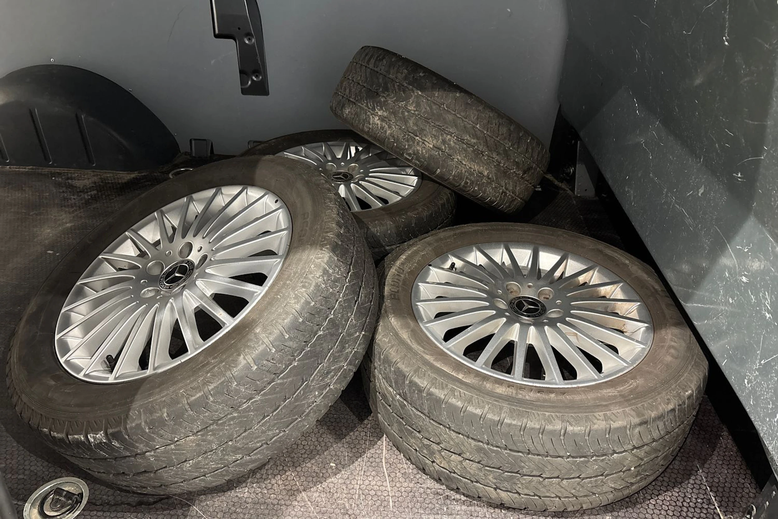 met. harmaa Mercedes-Benz Vito 2022 kuva 25.