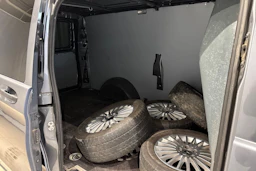 met. harmaa Mercedes-Benz Vito 2022 kuva 28.