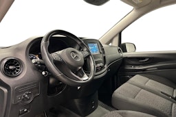 harmaa Mercedes-Benz Vito 2023 kuva 6.
