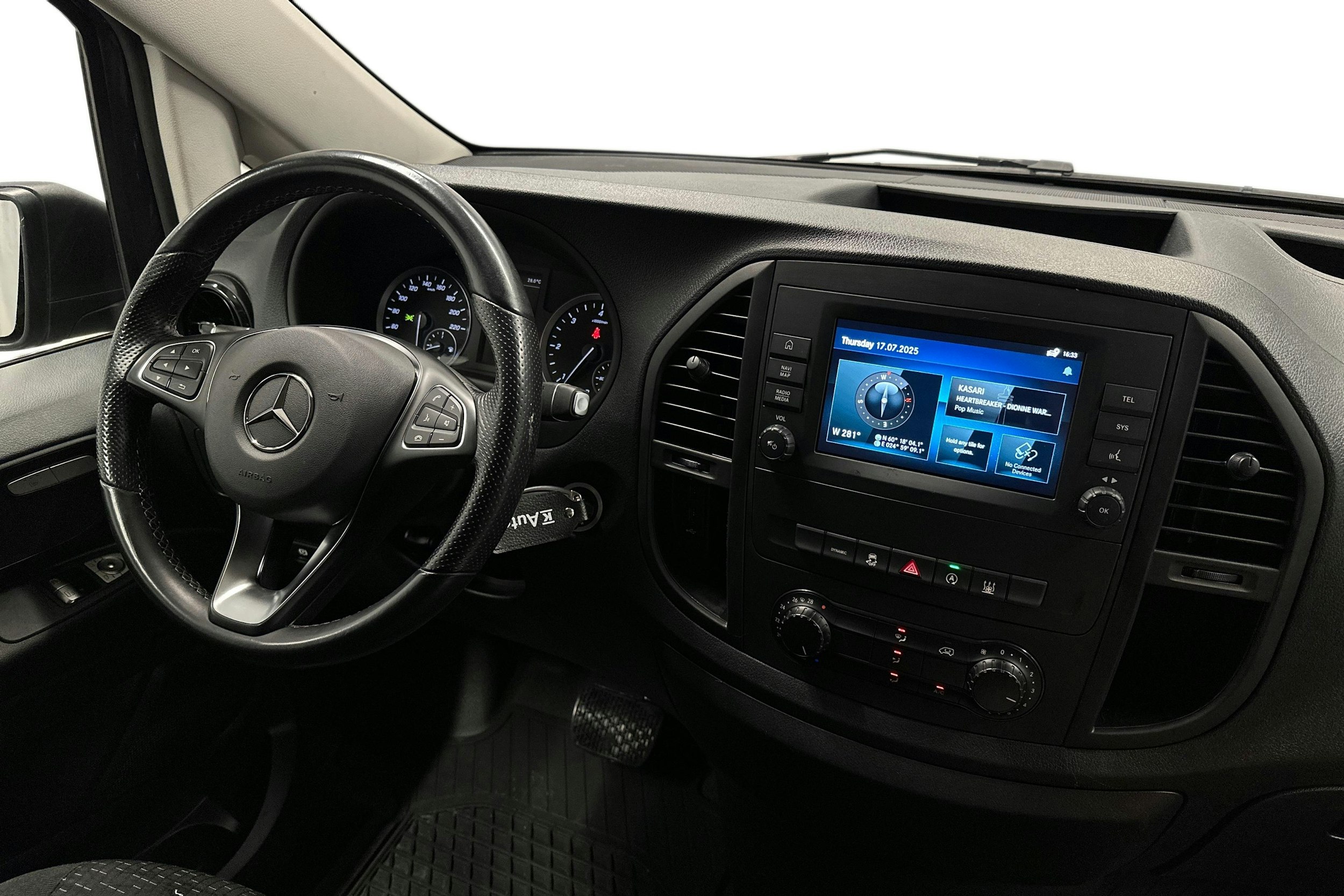 harmaa Mercedes-Benz Vito 2023 kuva 7.