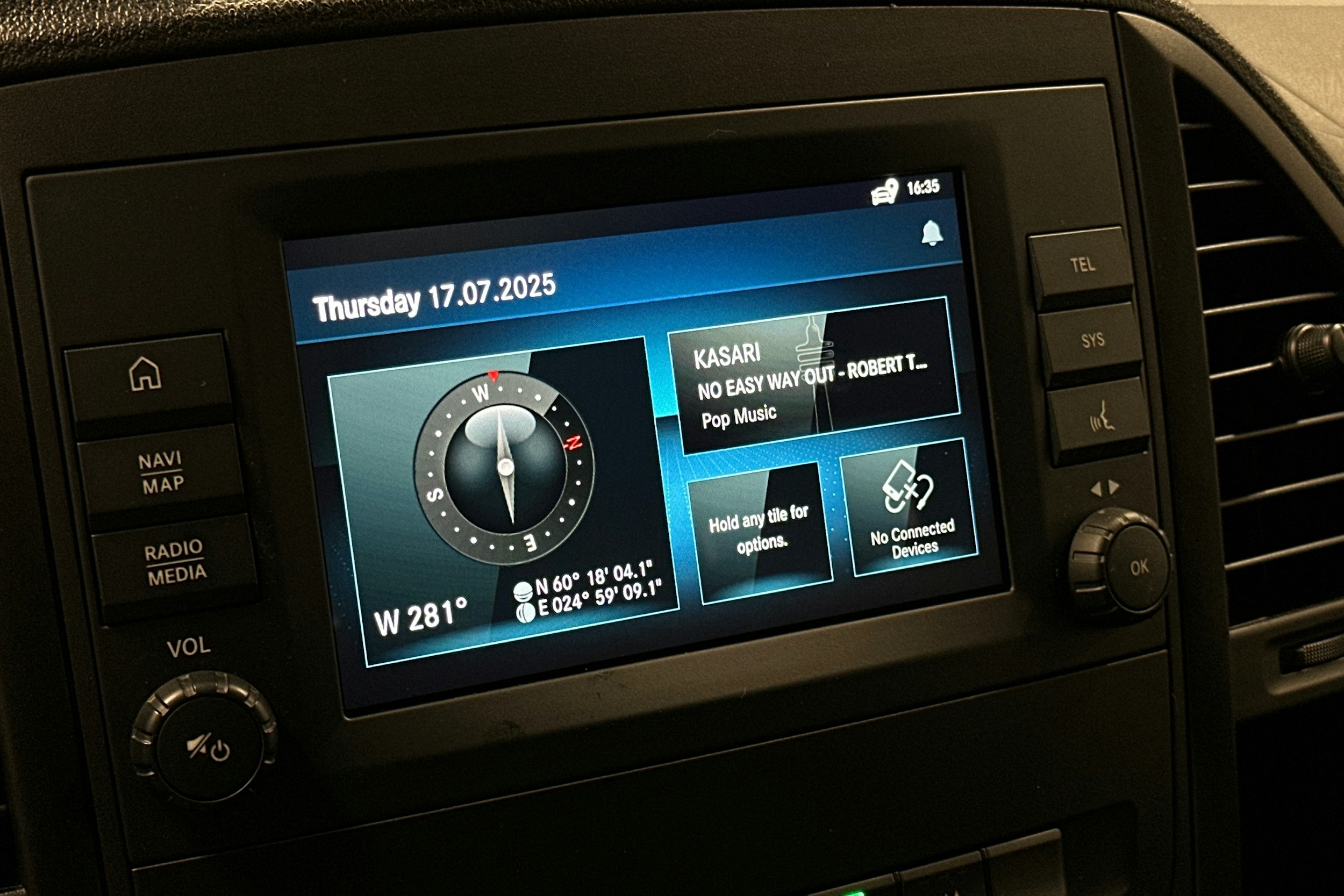 harmaa Mercedes-Benz Vito 2023 kuva 20.