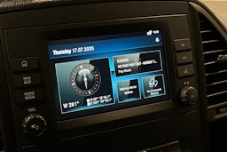 harmaa Mercedes-Benz Vito 2023 kuva 20.
