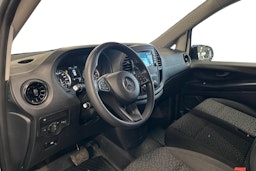 valkoinen Mercedes-Benz Vito 2023 kuva 3.