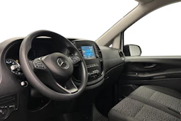 valkoinen Mercedes-Benz Vito 2023 kuva 6.