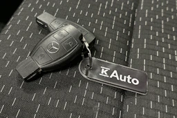 valkoinen Mercedes-Benz Vito 2023 kuva 20.