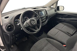 valkoinen Mercedes-Benz Vito 2023 kuva 6.