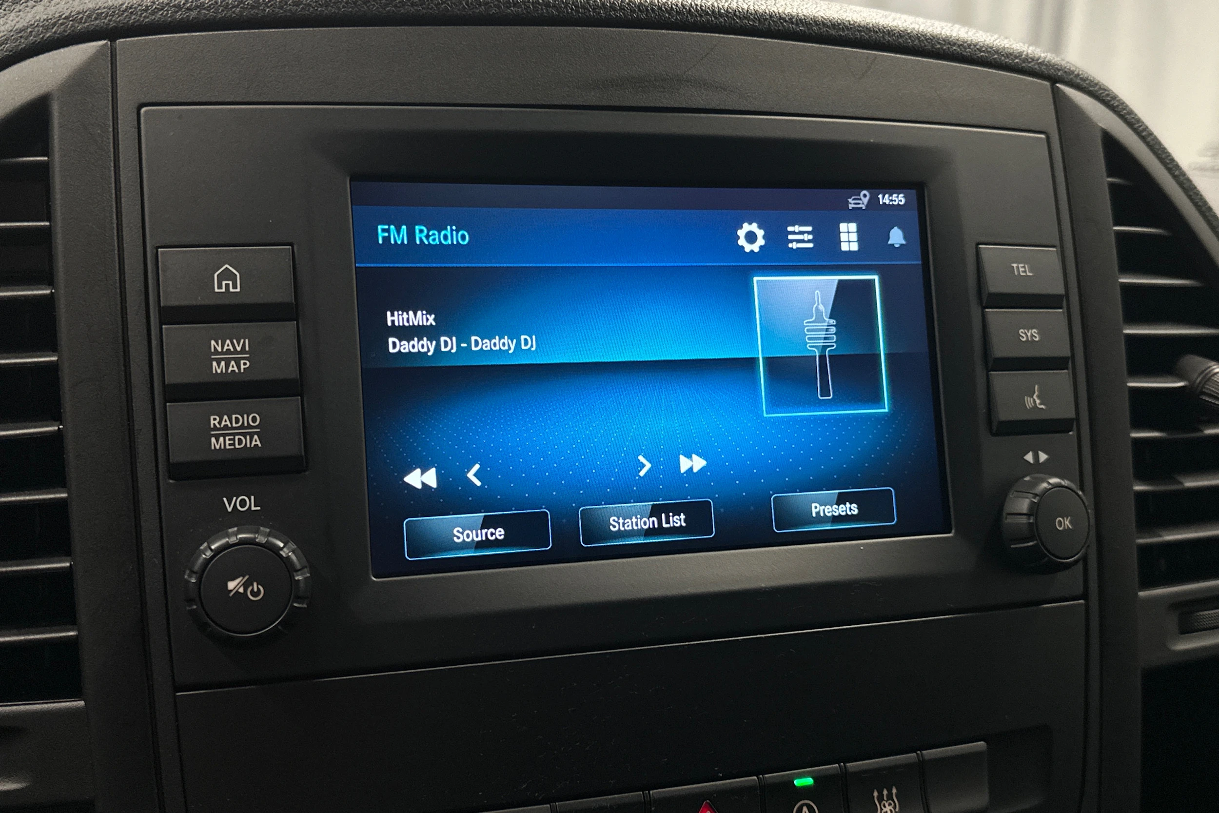 valkoinen Mercedes-Benz Vito 2023 kuva 19.