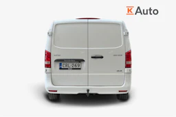 valkoinen Mercedes-Benz Vito 2023 kuva 4.