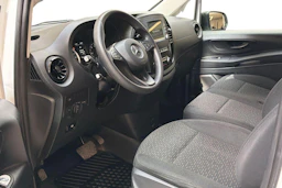 valkoinen Mercedes-Benz Vito 2023 kuva 8.
