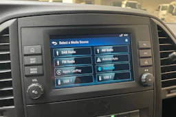 valkoinen Mercedes-Benz Vito 2023 kuva 24.