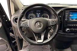 Musta Mercedes-Benz VITO 2023 kuva 7.