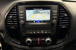 Musta Mercedes-Benz VITO 2023 kuva 15.