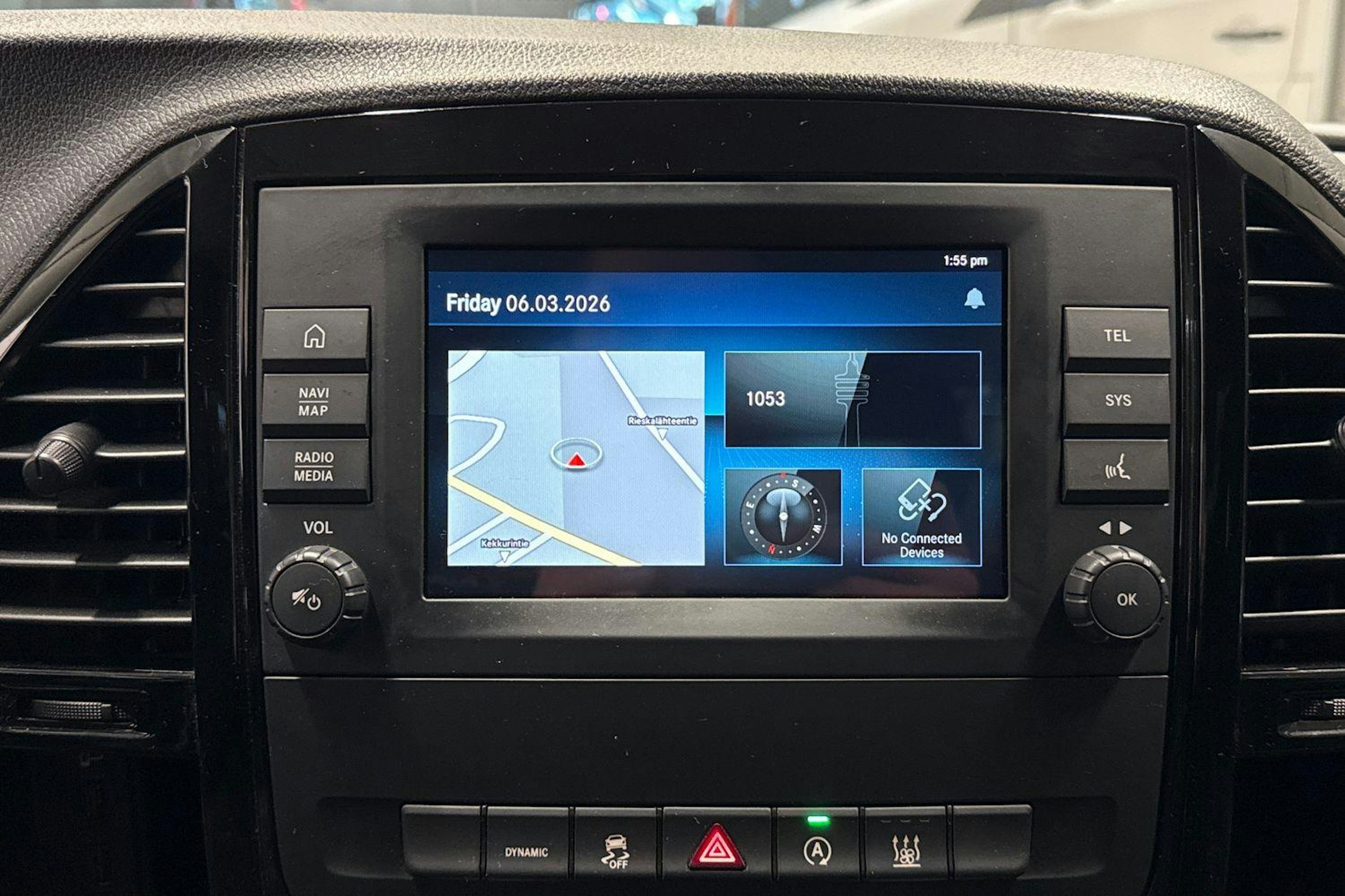 Musta Mercedes-Benz VITO 2023 kuva 17.