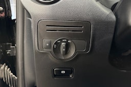 Musta Mercedes-Benz VITO 2023 kuva 21.